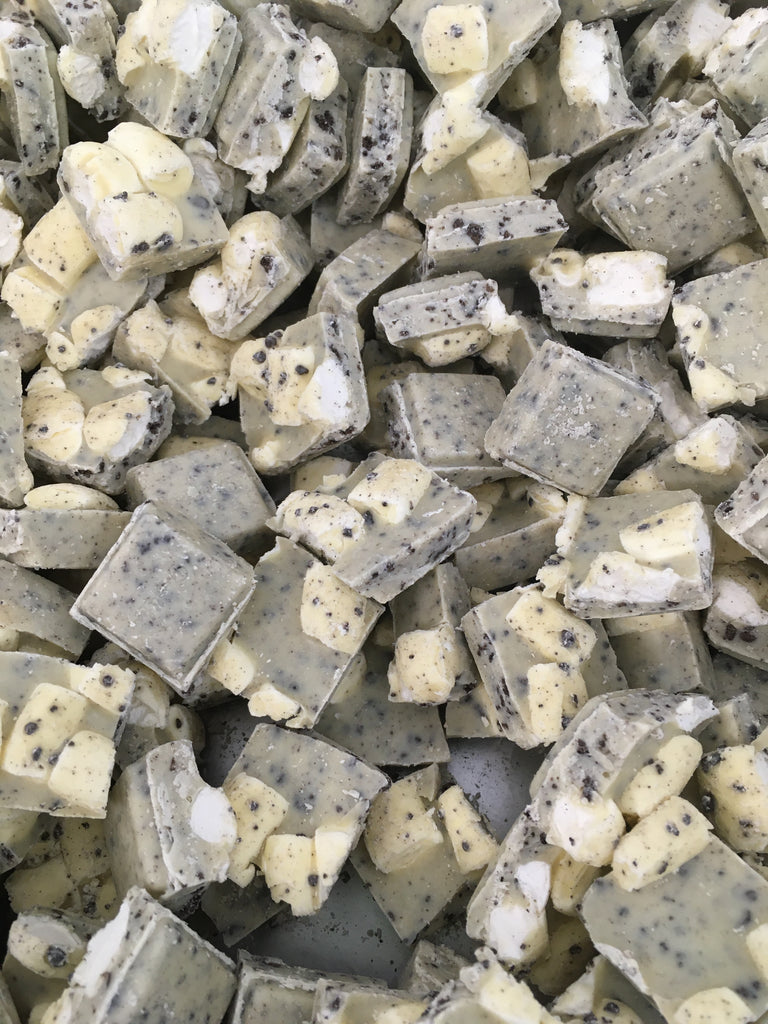 White Chocolate Pieces with Cookies and Cream (Darrell Lea)